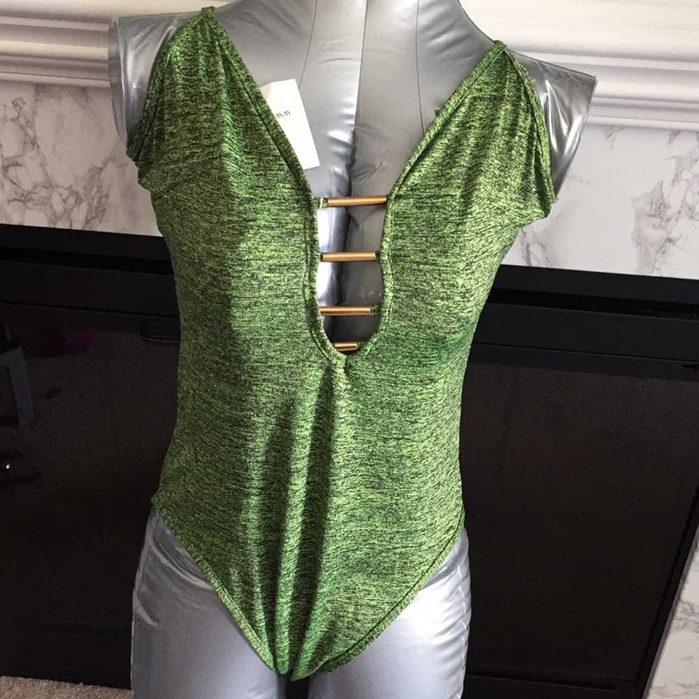 💞5/25••• Olive Green 1pc Swim Suit - Picture 2 of 8